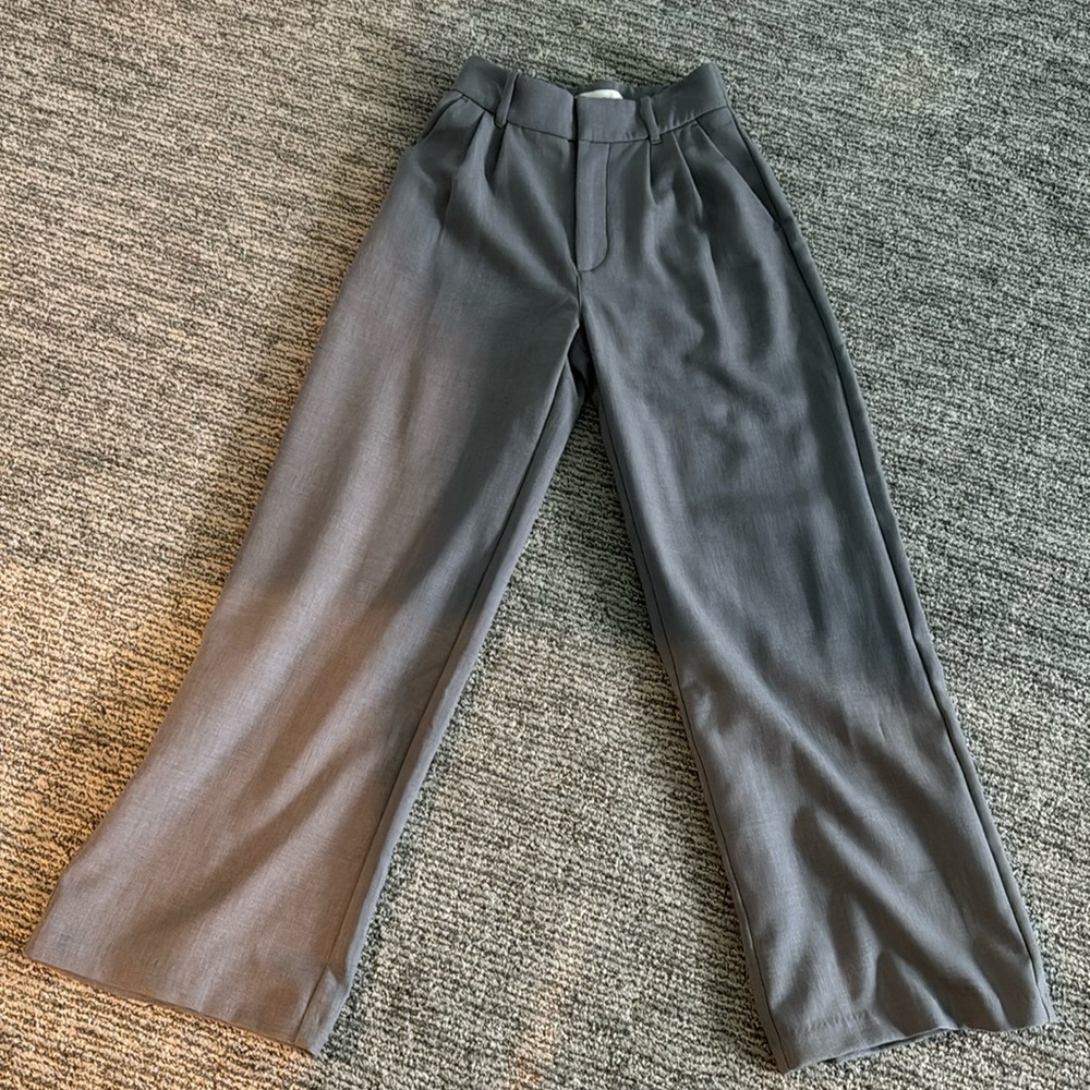 Abercrombie & Fitch Tailored Straight Pant